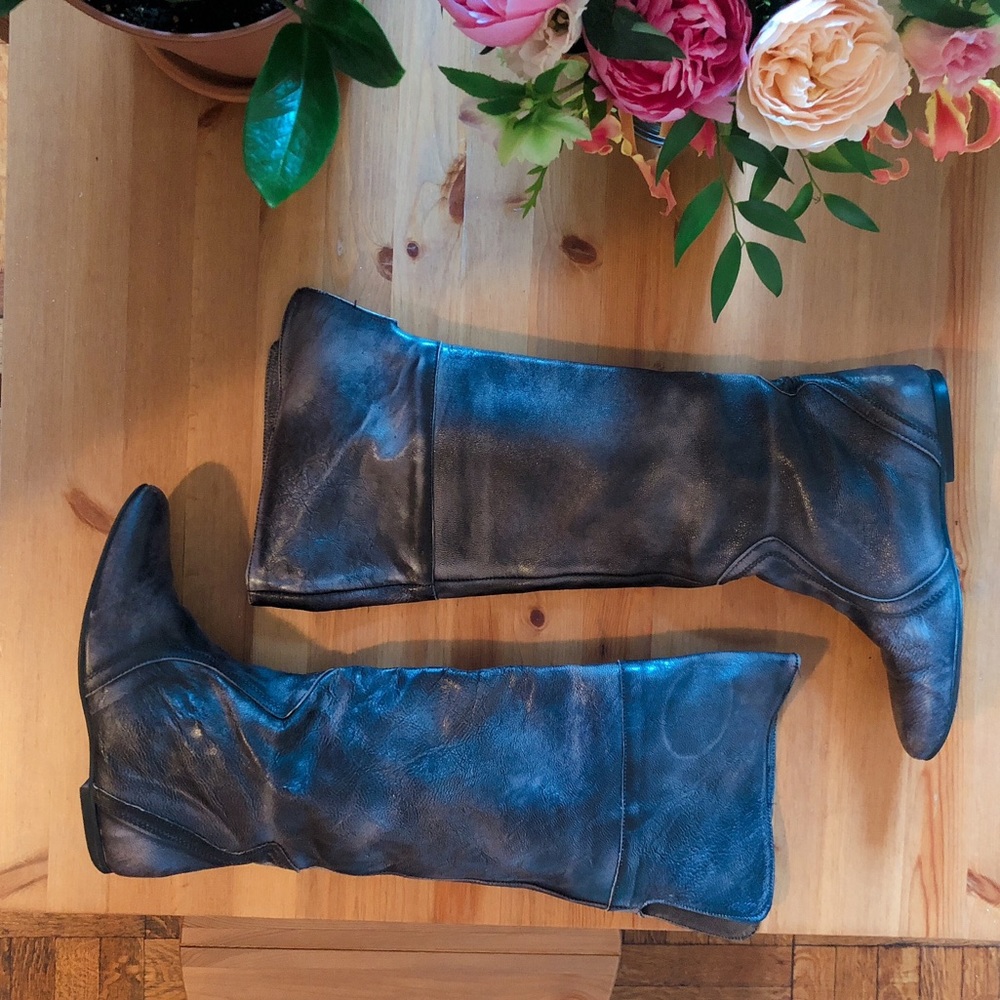 Steve Madden gray knee high boots 7 BO